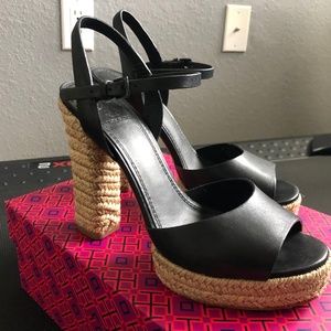 Tory Burch Solana Black Leather Sandals